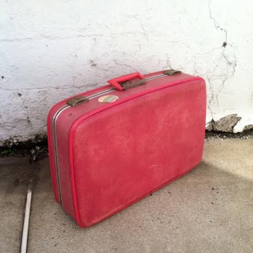 1970s PINK SUITCASE